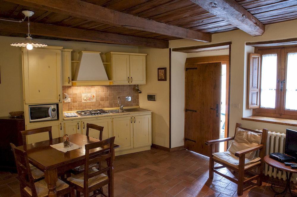 Borgo Dei Corsi Holiday House Реджиолло Экстерьер фото